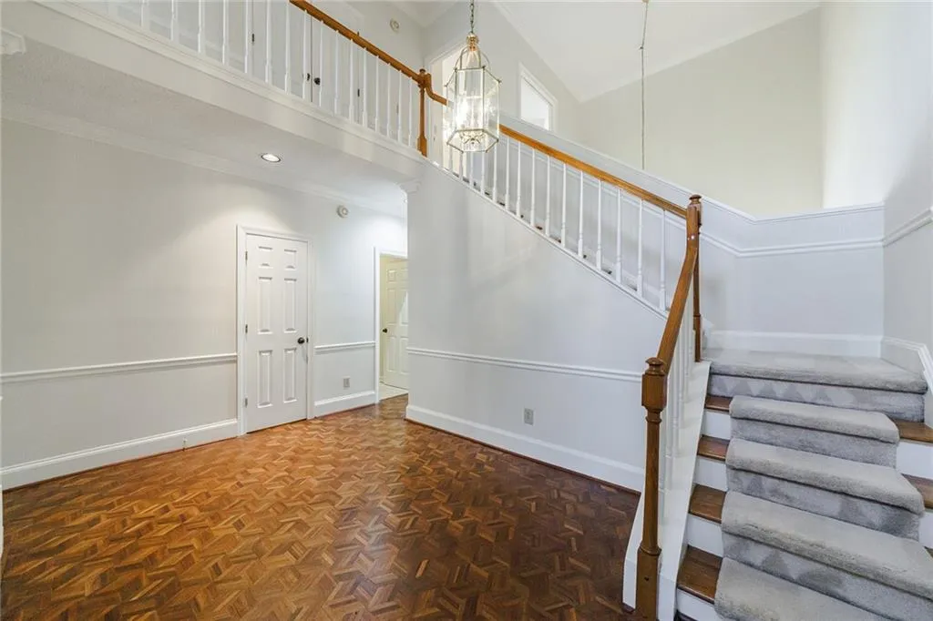 5996 Mitchell Road Unit 16, Atlanta, Georgia 30328, 3 Bedrooms Bedrooms, ,3 BathroomsBathrooms,Residential,Sold,5996 Mitchell Road Unit 16,7358614