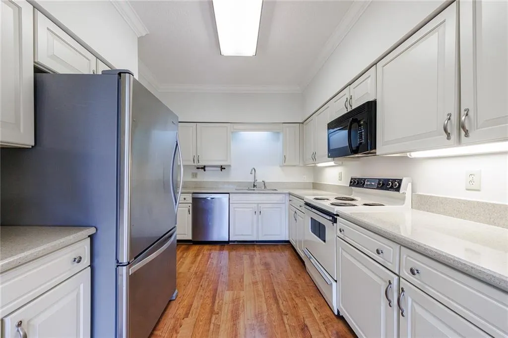 5996 Mitchell Road Unit 16, Atlanta, Georgia 30328, 3 Bedrooms Bedrooms, ,3 BathroomsBathrooms,Residential,Sold,5996 Mitchell Road Unit 16,7358614
