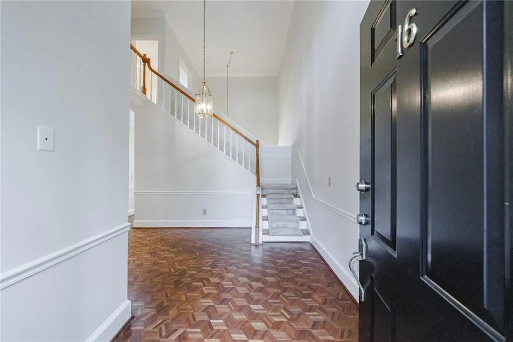 5996 Mitchell Road Unit 16, Atlanta, Georgia 30328, 3 Bedrooms Bedrooms, ,3 BathroomsBathrooms,Residential,Sold,5996 Mitchell Road Unit 16,7358614