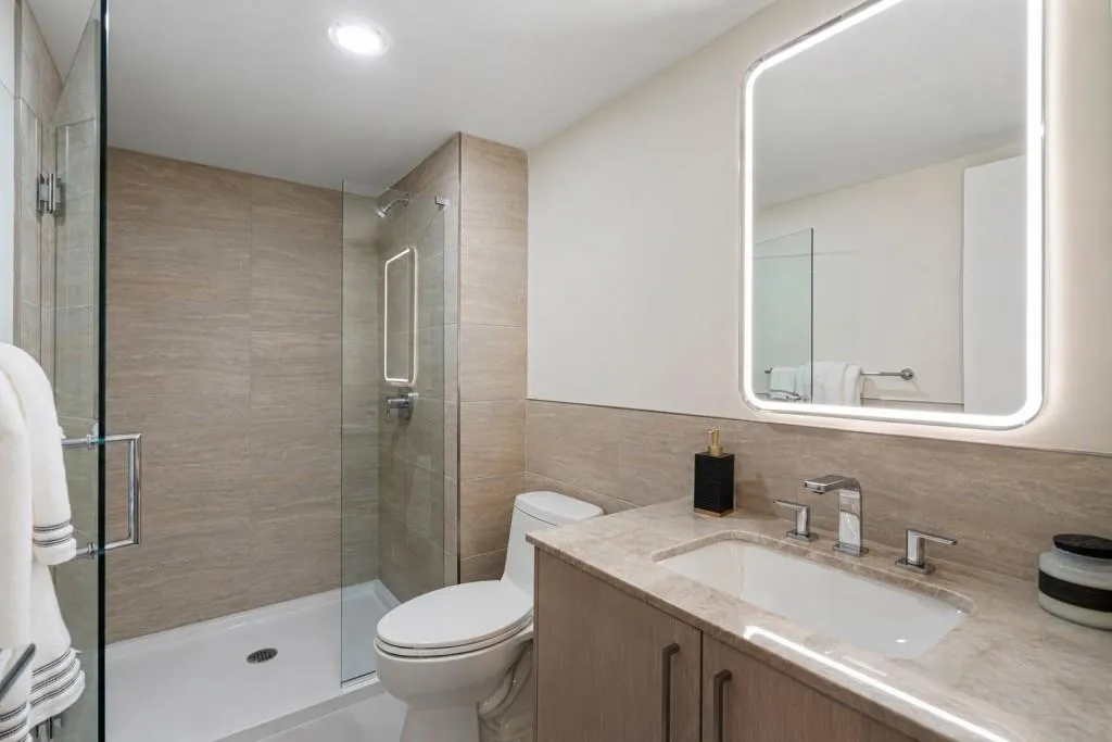 2460 Peachtree Road Ne Unit 1413, Atlanta, Georgia 30305, 2 Bedrooms Bedrooms, 0 ,2 BathroomsBathrooms,Residential,For Sale,2460 Peachtree Road Ne Unit 1413,7787004