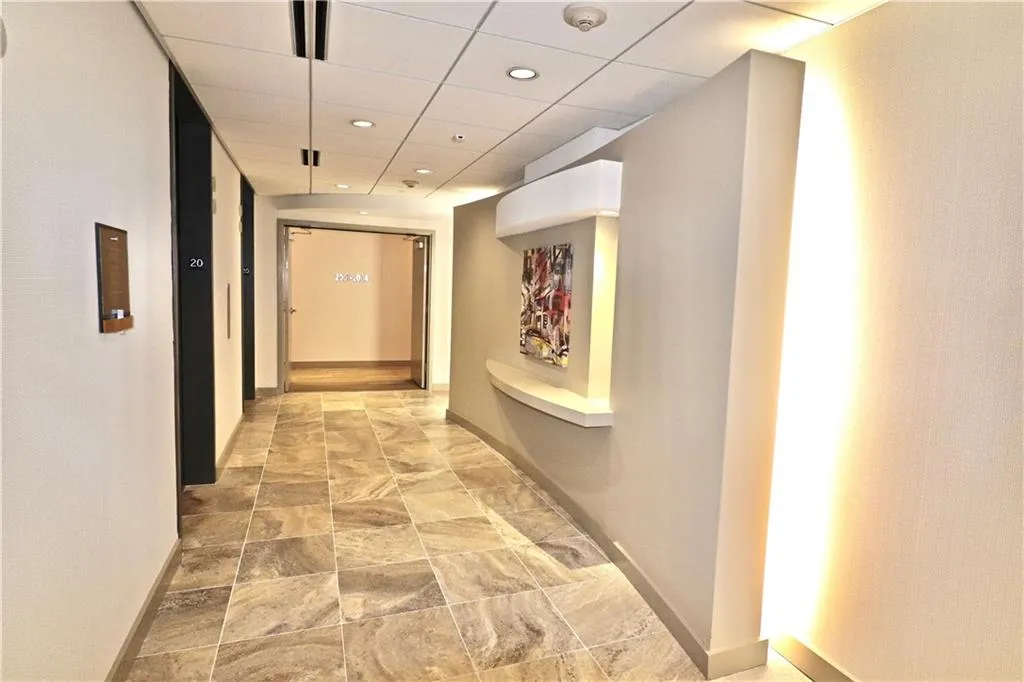 3338 Peachtree Road Ne Unit 3407, Atlanta, Georgia 30326, 2 Bedrooms Bedrooms, ,2 BathroomsBathrooms,Residential,Sold,3338 Peachtree Road Ne Unit 3407,6077431