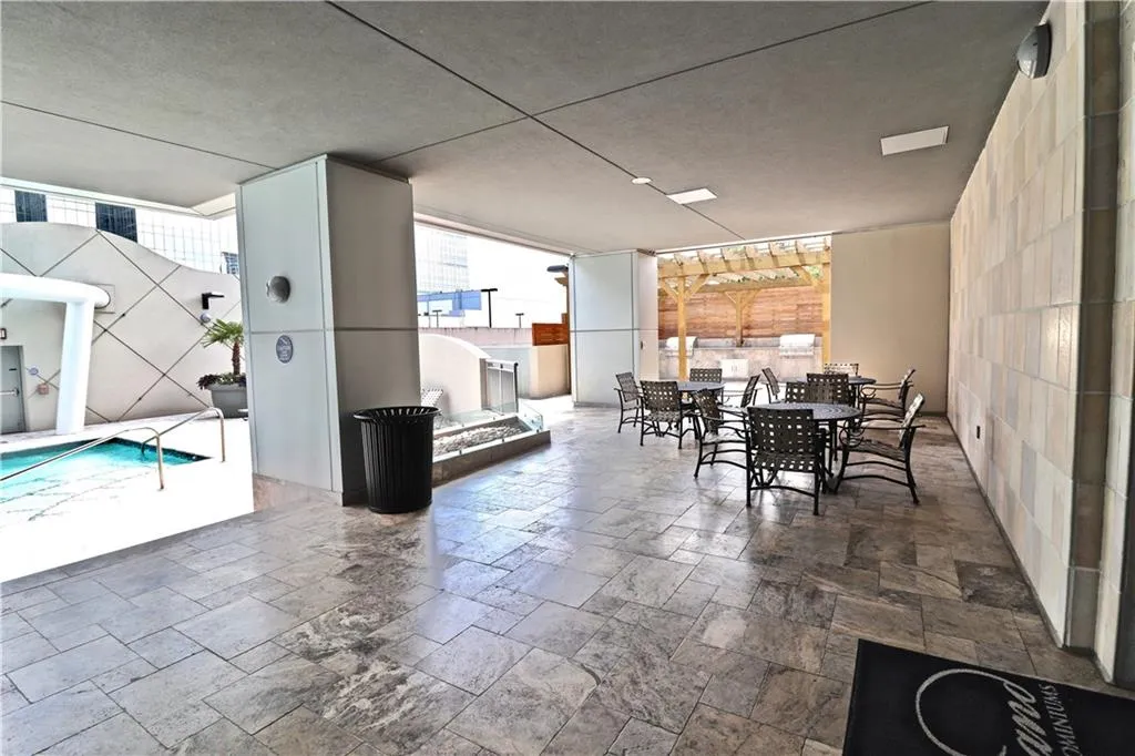 3338 Peachtree Road Ne Unit 3407, Atlanta, Georgia 30326, 2 Bedrooms Bedrooms, ,2 BathroomsBathrooms,Residential,Sold,3338 Peachtree Road Ne Unit 3407,6077431