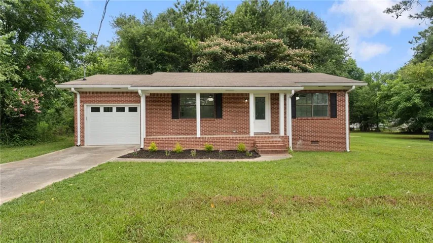 455 Sixth Avenue, Summerville, Georgia 30747