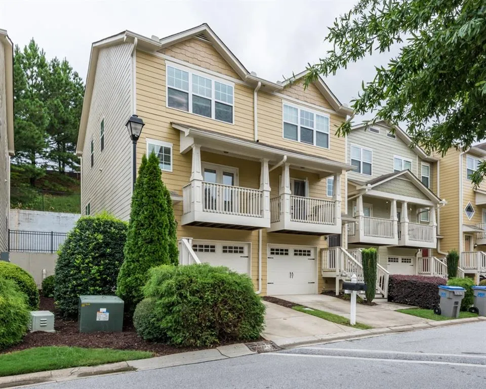 1108 Liberty Parkway Nw, Atlanta, Georgia 30318, 3 Bedrooms Bedrooms, ,3 BathroomsBathrooms,Residential,Sold,1108 Liberty Parkway Nw,5893117