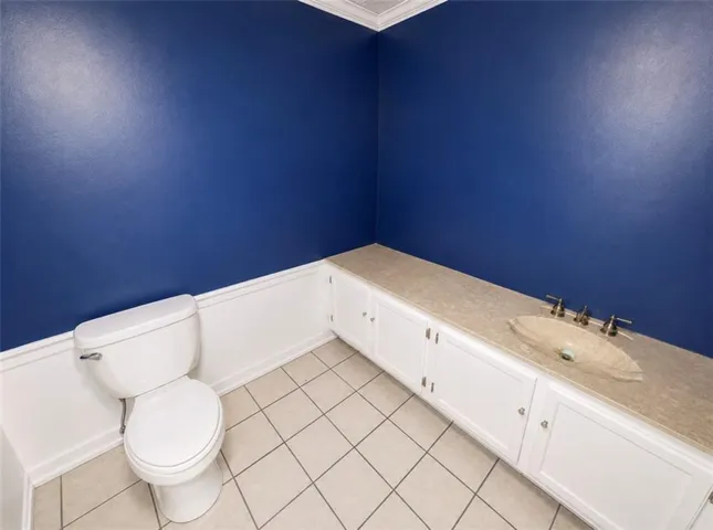 1170