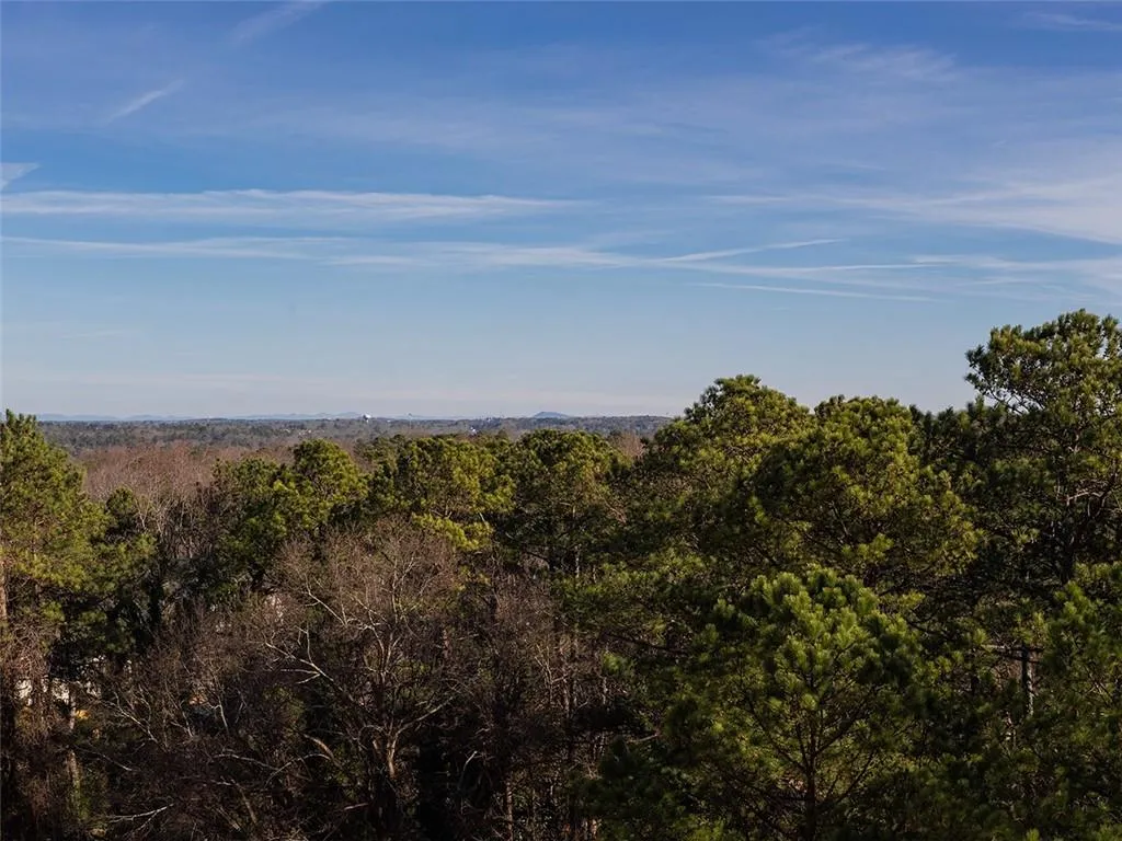 300 Johnson Ferry Road Ne Unit A913, Sandy Springs, Georgia 30328, 1 Bedroom Bedrooms, ,1 BathroomBathrooms,Residential,Sold,300 Johnson Ferry Road Ne Unit A913,7165652
