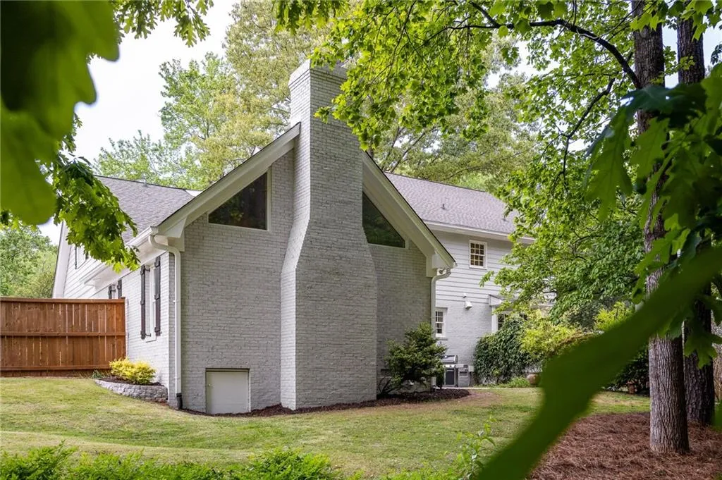 325 Breakwater Ridge, Atlanta, Georgia 30328, 5 Bedrooms Bedrooms, ,4 BathroomsBathrooms,Residential,Sold,325 Breakwater Ridge,7376070