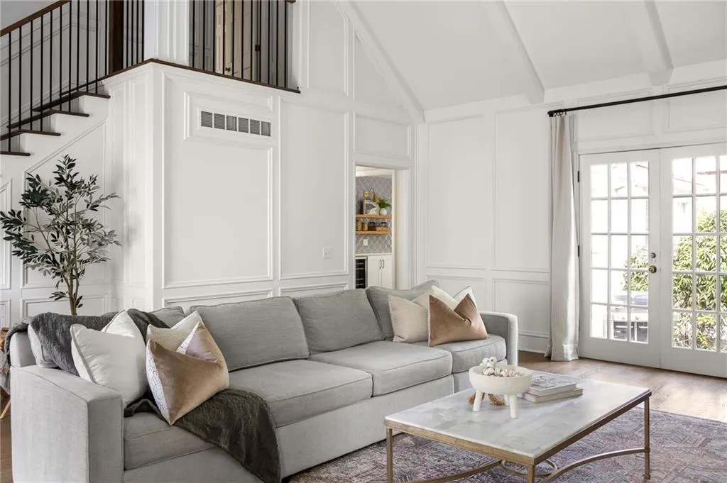 325 Breakwater Ridge, Atlanta, Georgia 30328, 5 Bedrooms Bedrooms, ,4 BathroomsBathrooms,Residential,Sold,325 Breakwater Ridge,7376070