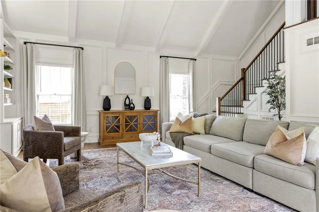 325 Breakwater Ridge, Atlanta, Georgia 30328, 5 Bedrooms Bedrooms, ,4 BathroomsBathrooms,Residential,Sold,325 Breakwater Ridge,7376070