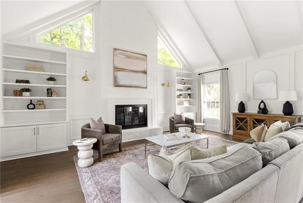 325 Breakwater Ridge, Atlanta, Georgia 30328, 5 Bedrooms Bedrooms, ,4 BathroomsBathrooms,Residential,Sold,325 Breakwater Ridge,7376070