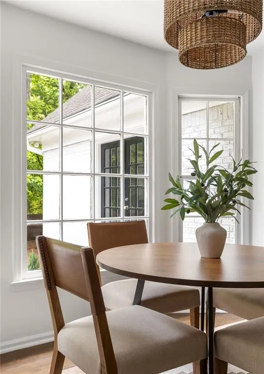 325 Breakwater Ridge, Atlanta, Georgia 30328, 5 Bedrooms Bedrooms, ,4 BathroomsBathrooms,Residential,Sold,325 Breakwater Ridge,7376070