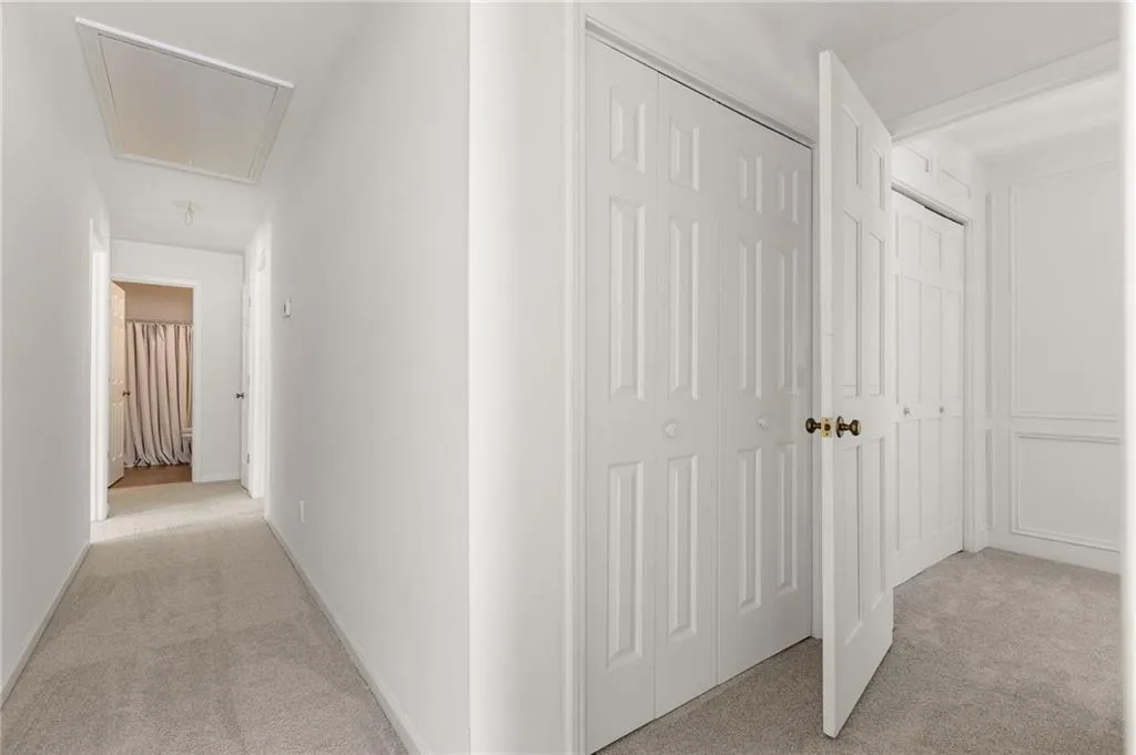 325 Breakwater Ridge, Atlanta, Georgia 30328, 5 Bedrooms Bedrooms, ,4 BathroomsBathrooms,Residential,Sold,325 Breakwater Ridge,7376070