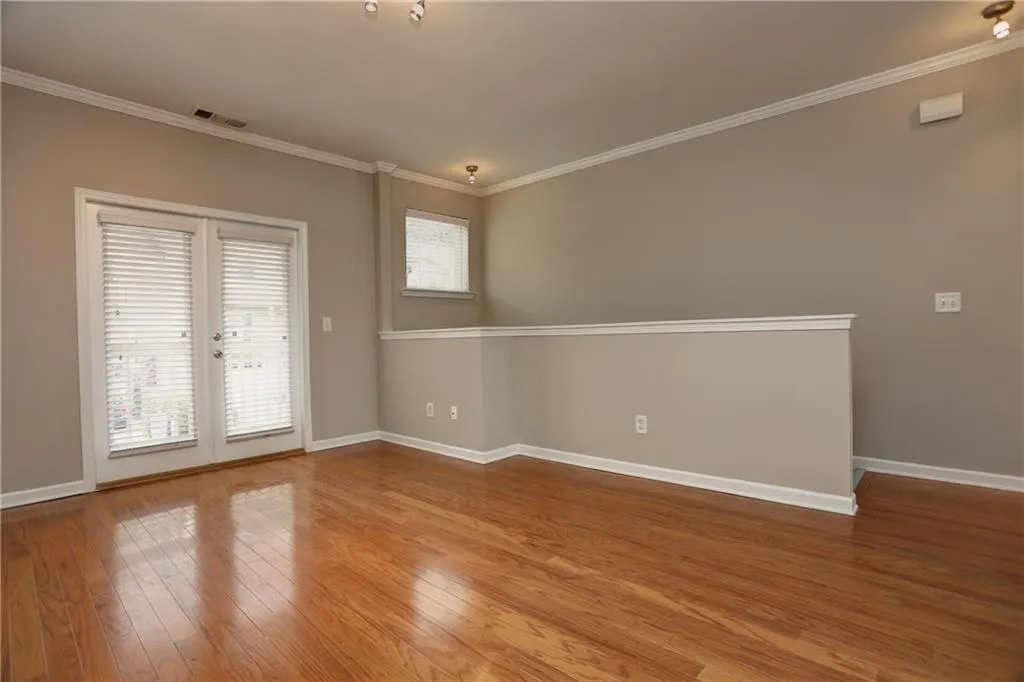 1113 Liberty Parkway Nw Unit 1113, Atlanta, Georgia 30318, 2 Bedrooms Bedrooms, ,2 BathroomsBathrooms,Residential,Sold,1113 Liberty Parkway Nw Unit 1113,5796149