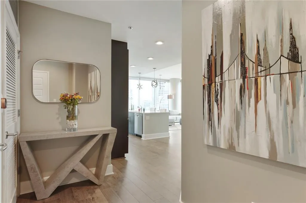 1080 Peachtree Street Ne Unit 1402, Atlanta, Georgia 30309, 2 Bedrooms Bedrooms, ,2 BathroomsBathrooms,Residential,For Sale,1080 Peachtree Street Ne Unit 1402,7587083