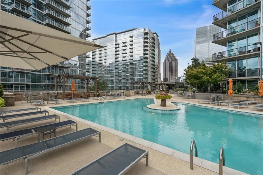 1080 Peachtree Street Ne Unit 1402, Atlanta, Georgia 30309, 2 Bedrooms Bedrooms, ,2 BathroomsBathrooms,Residential,For Sale,1080 Peachtree Street Ne Unit 1402,7587083
