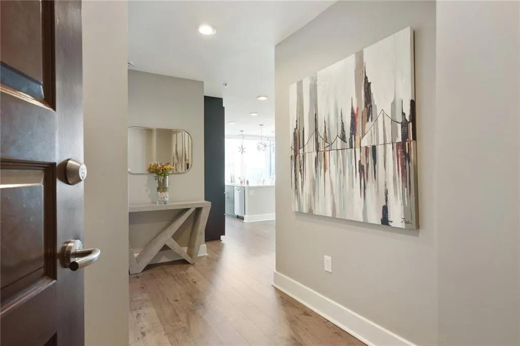 1080 Peachtree Street Ne Unit 1402, Atlanta, Georgia 30309, 2 Bedrooms Bedrooms, ,2 BathroomsBathrooms,Residential,For Sale,1080 Peachtree Street Ne Unit 1402,7587083