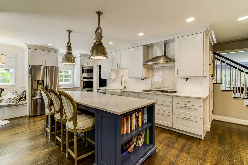 2649 Sharondale Circle Ne, Atlanta, Georgia 30305, 5 Bedrooms Bedrooms, ,4 BathroomsBathrooms,Residential,Sold,2649 Sharondale Circle Ne,5847373