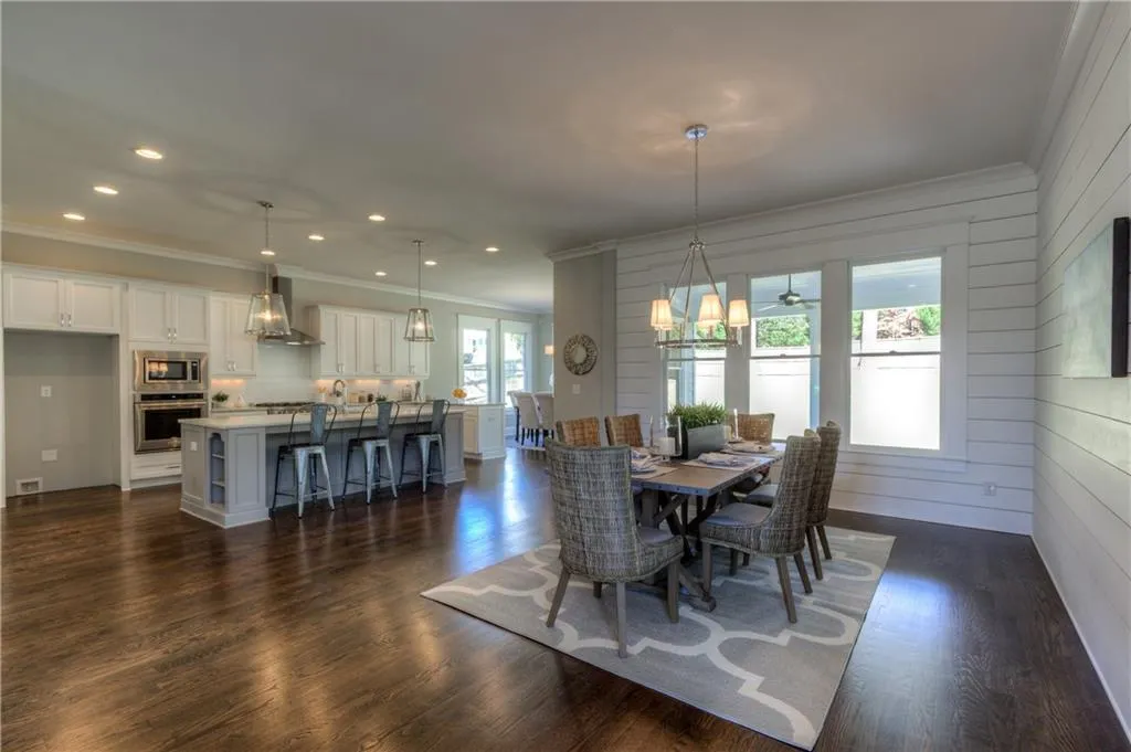 53 Long Island Place, Sandy Springs, Georgia 30328, 5 Bedrooms Bedrooms, ,4 BathroomsBathrooms,Residential,Sold,53 Long Island Place,5811377