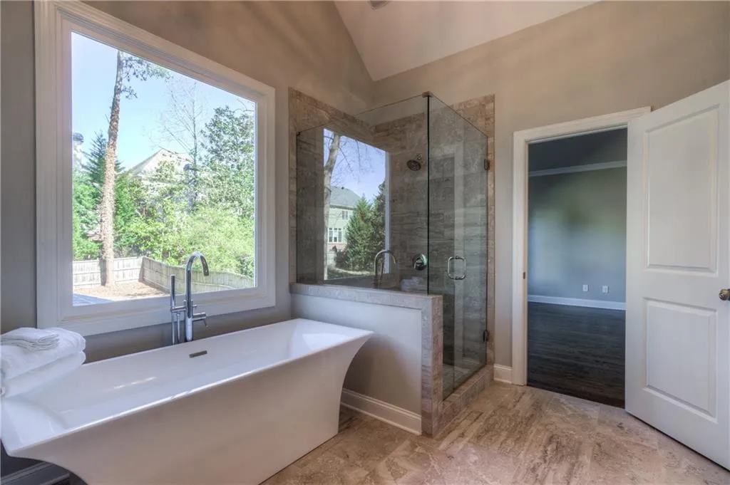 53 Long Island Place, Sandy Springs, Georgia 30328, 5 Bedrooms Bedrooms, ,4 BathroomsBathrooms,Residential,Sold,53 Long Island Place,5811377