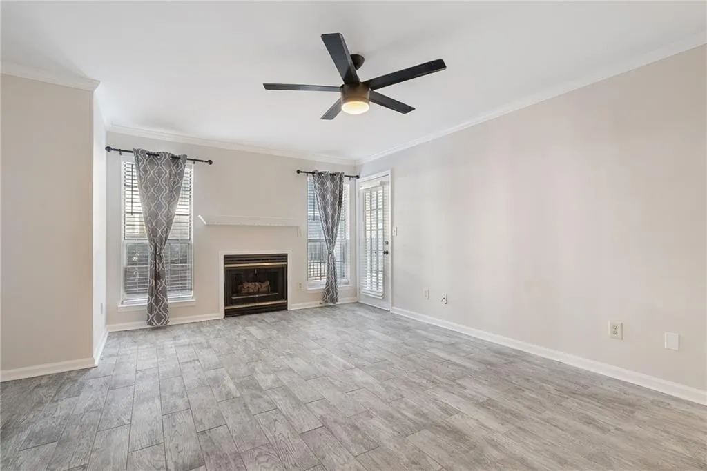201 Granville Court, Atlanta, Georgia 30328, 1 Bedroom Bedrooms, ,1 BathroomBathrooms,Residential,Sold,201 Granville Court,7562801
