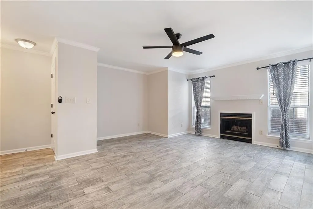 201 Granville Court, Atlanta, Georgia 30328, 1 Bedroom Bedrooms, ,1 BathroomBathrooms,Residential,Sold,201 Granville Court,7562801