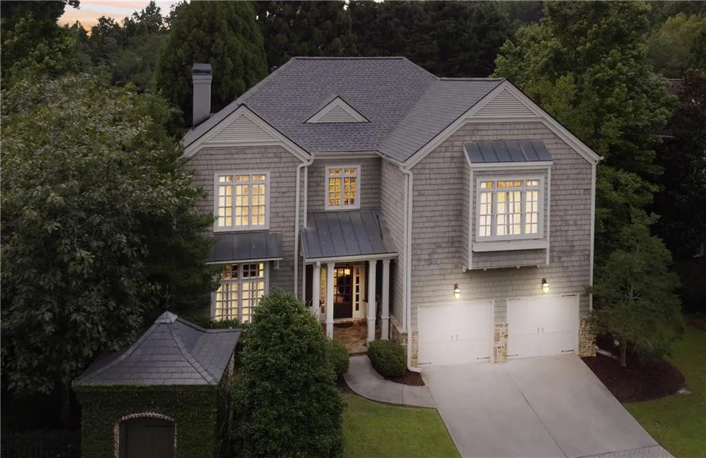 1153 Brookhaven Commons Drive Ne, Brookhaven, Georgia 30319, 5 Bedrooms Bedrooms, ,4 BathroomsBathrooms,Residential,For Sale,1153 Brookhaven Commons Drive Ne,7564517