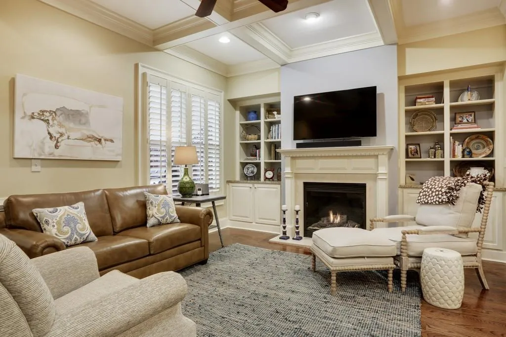 704 Creekgarden Court, Atlanta, Georgia 30339, 3 Bedrooms Bedrooms, ,3 BathroomsBathrooms,Residential,Sold,704 Creekgarden Court,5655935