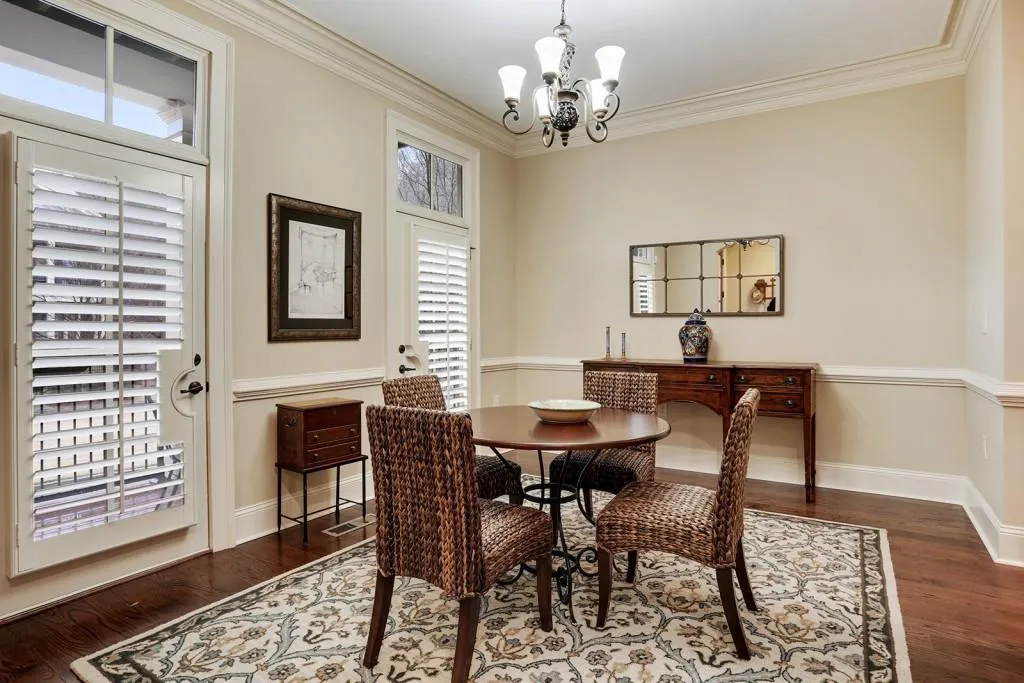 704 Creekgarden Court, Atlanta, Georgia 30339, 3 Bedrooms Bedrooms, ,3 BathroomsBathrooms,Residential,Sold,704 Creekgarden Court,5655935