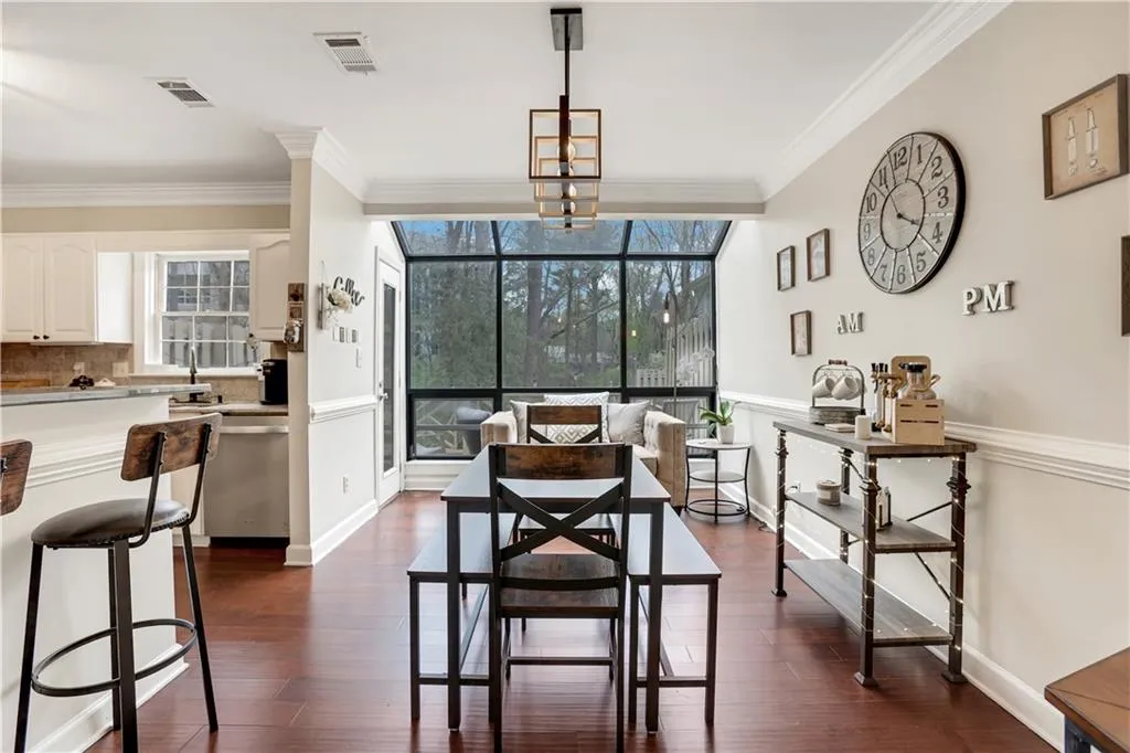 50 Mount Vernon Circle, Atlanta, Georgia 30338, 2 Bedrooms Bedrooms, ,2 BathroomsBathrooms,Residential,Sold,50 Mount Vernon Circle,7193969
