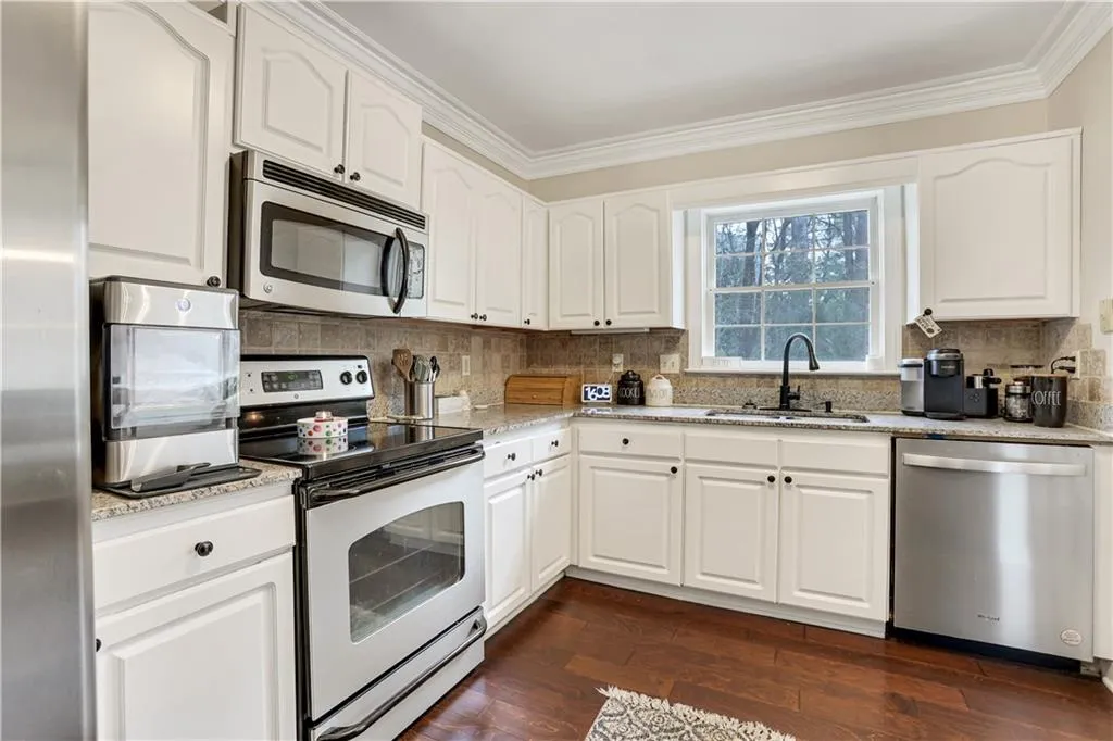 50 Mount Vernon Circle, Atlanta, Georgia 30338, 2 Bedrooms Bedrooms, ,2 BathroomsBathrooms,Residential,Sold,50 Mount Vernon Circle,7193969