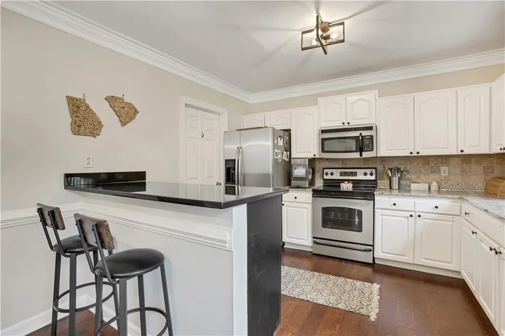 50 Mount Vernon Circle, Atlanta, Georgia 30338, 2 Bedrooms Bedrooms, ,2 BathroomsBathrooms,Residential,Sold,50 Mount Vernon Circle,7193969