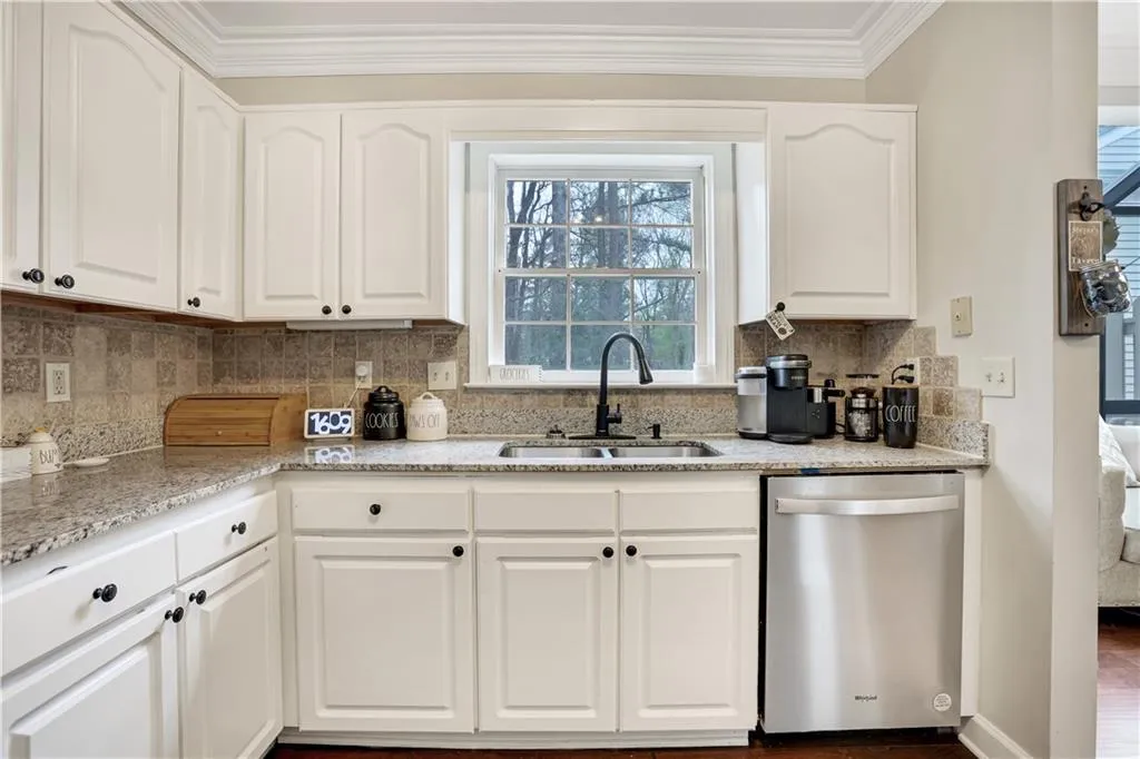 50 Mount Vernon Circle, Atlanta, Georgia 30338, 2 Bedrooms Bedrooms, ,2 BathroomsBathrooms,Residential,Sold,50 Mount Vernon Circle,7193969