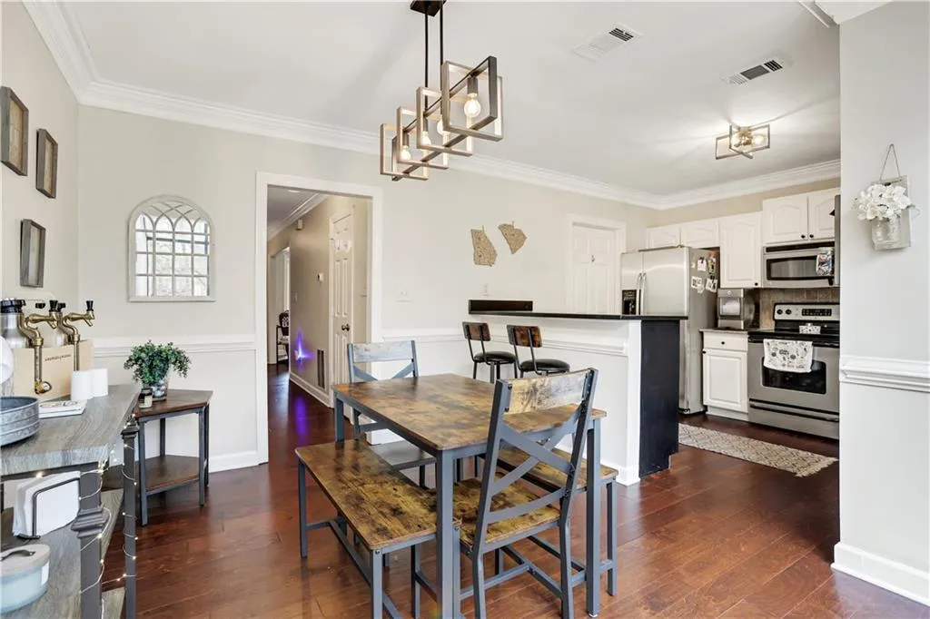 50 Mount Vernon Circle, Atlanta, Georgia 30338, 2 Bedrooms Bedrooms, ,2 BathroomsBathrooms,Residential,Sold,50 Mount Vernon Circle,7193969