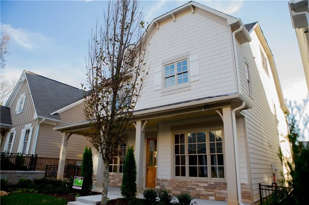 1913 Red Eagle Walk Nw, Atlanta, Georgia 30318, 5 Bedrooms Bedrooms, ,3 BathroomsBathrooms,Residential,Sold,1913 Red Eagle Walk Nw,5828313