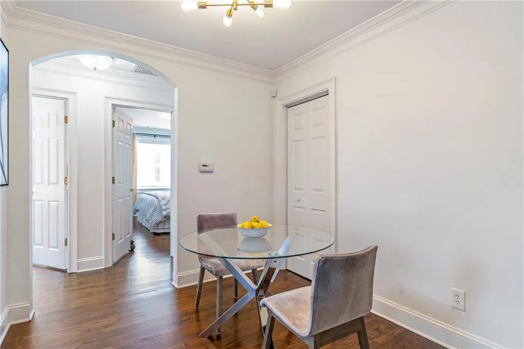 35 Sheridan Drive Ne Unit 12, Atlanta, Georgia 30305, 2 Bedrooms Bedrooms, ,1 BathroomBathrooms,Residential,For Sale,35 Sheridan Drive Ne Unit 12,7633797
