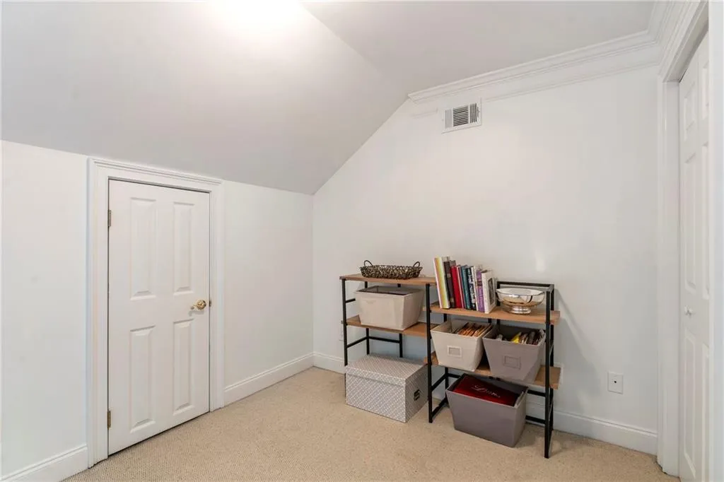 35 Sheridan Drive Ne Unit 12, Atlanta, Georgia 30305, 2 Bedrooms Bedrooms, ,1 BathroomBathrooms,Residential,For Sale,35 Sheridan Drive Ne Unit 12,7633797