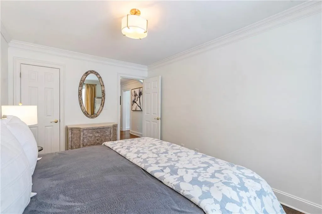 35 Sheridan Drive Ne Unit 12, Atlanta, Georgia 30305, 2 Bedrooms Bedrooms, ,1 BathroomBathrooms,Residential,For Sale,35 Sheridan Drive Ne Unit 12,7633797