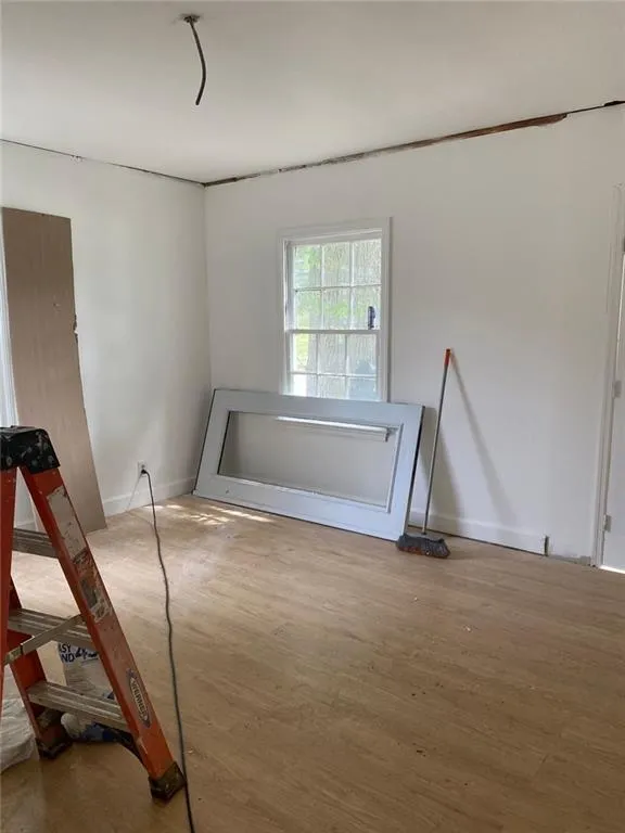 546 Hamilton E Holmes Drive Northwest, Atlanta, Georgia 30318, 2 Bedrooms Bedrooms, ,1 BathroomBathrooms,Residential,For Sale,546 Hamilton E Holmes Drive Northwest,7605845