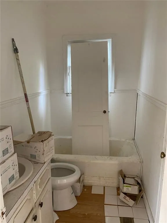 546 Hamilton E Holmes Drive Northwest, Atlanta, Georgia 30318, 2 Bedrooms Bedrooms, ,1 BathroomBathrooms,Residential,For Sale,546 Hamilton E Holmes Drive Northwest,7605845
