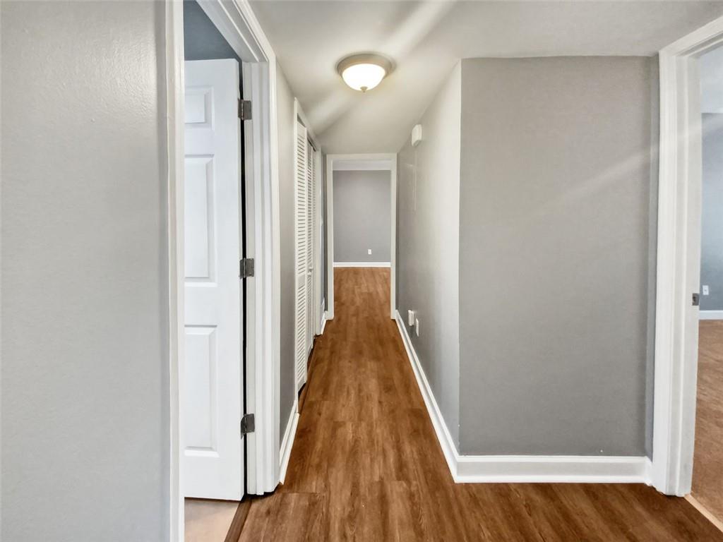 6980 ROSWELL Road Unit E12, Atlanta, Georgia 30328, 2 Bedrooms Bedrooms, ,1 BathroomBathrooms,Residential,Sold,6980 ROSWELL Road Unit E12,7324050