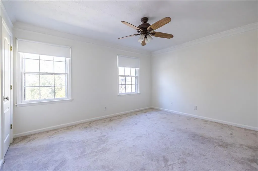 6700 Roswell Road Unit 17d, Roswell, Georgia 30328, 2 Bedrooms Bedrooms, ,1 BathroomBathrooms,Residential,Sold,6700 Roswell Road Unit 17d,7510806