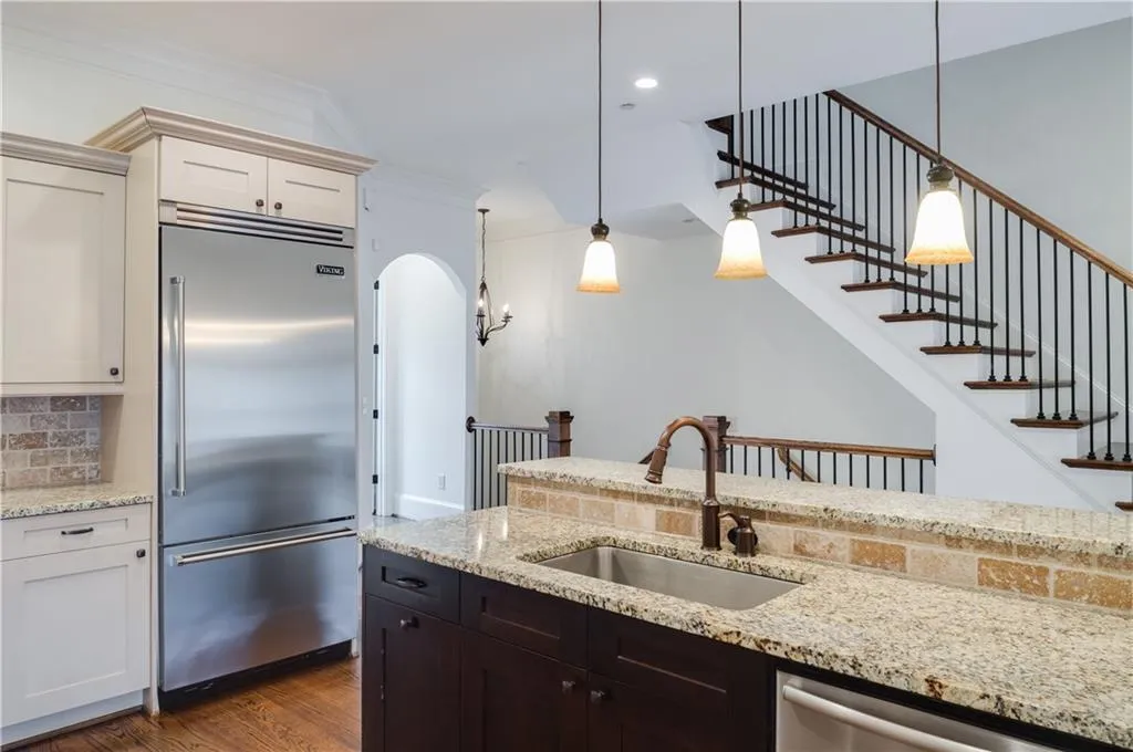 58 Sheridan Drive Ne Unit 25, Atlanta, Georgia 30305, 3 Bedrooms Bedrooms, ,3 BathroomsBathrooms,Residential,Sold,58 Sheridan Drive Ne Unit 25,5705844