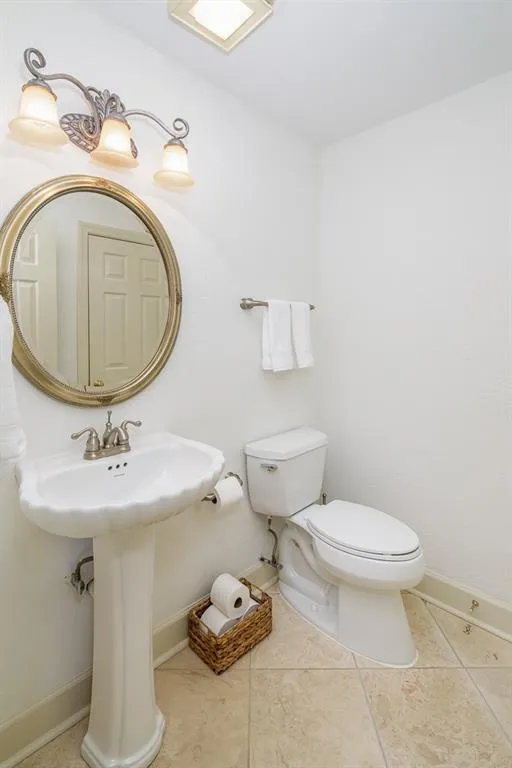 1160 Windsor Parkway Unit 3, Atlanta, Georgia 30319, 3 Bedrooms Bedrooms, ,2 BathroomsBathrooms,Residential,Sold,1160 Windsor Parkway Unit 3,6106493