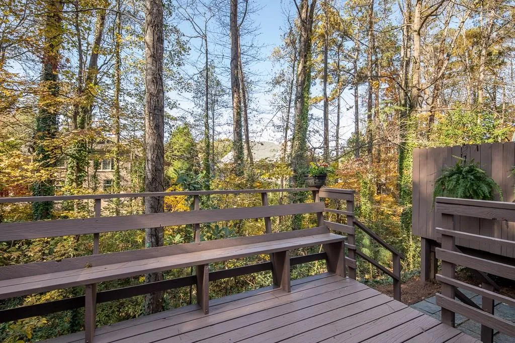 1160 Windsor Parkway Unit 3, Atlanta, Georgia 30319, 3 Bedrooms Bedrooms, ,2 BathroomsBathrooms,Residential,Sold,1160 Windsor Parkway Unit 3,6106493