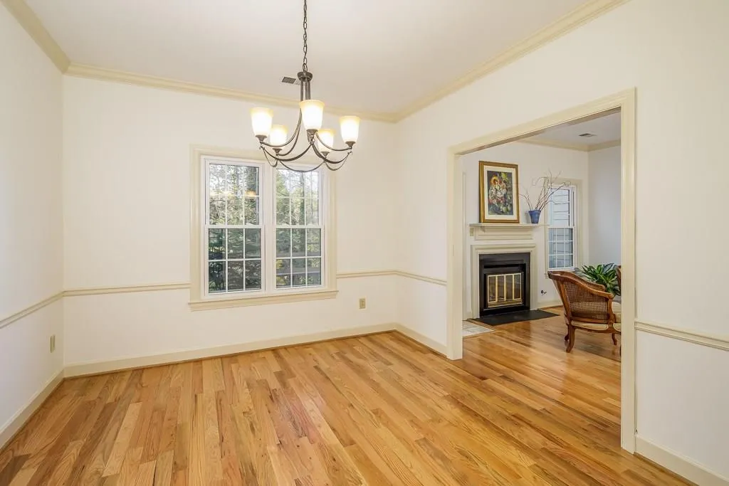 1160 Windsor Parkway Unit 3, Atlanta, Georgia 30319, 3 Bedrooms Bedrooms, ,2 BathroomsBathrooms,Residential,Sold,1160 Windsor Parkway Unit 3,6106493