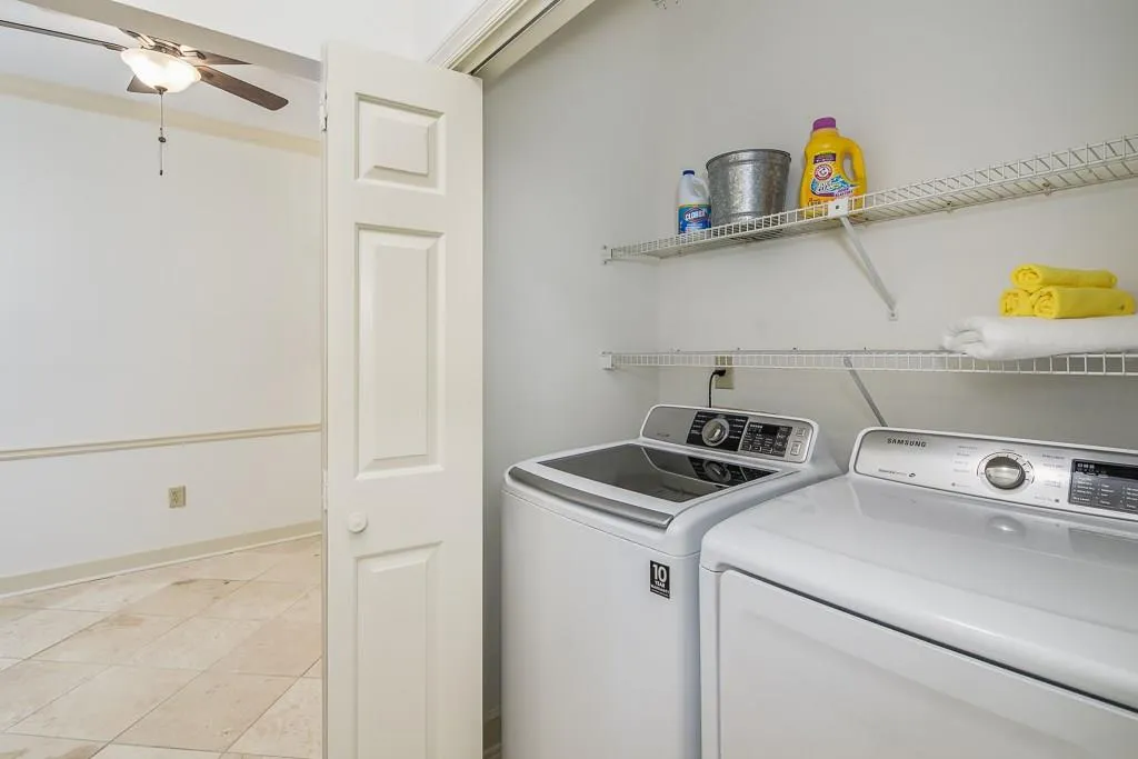 1160 Windsor Parkway Unit 3, Atlanta, Georgia 30319, 3 Bedrooms Bedrooms, ,2 BathroomsBathrooms,Residential,Sold,1160 Windsor Parkway Unit 3,6106493