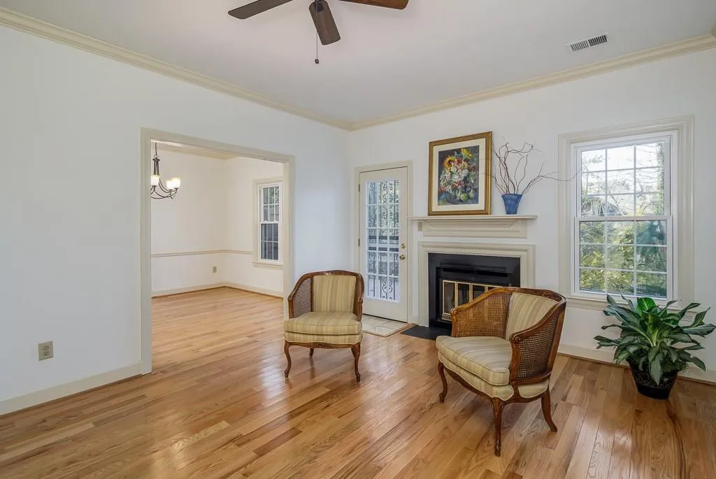 1160 Windsor Parkway Unit 3, Atlanta, Georgia 30319, 3 Bedrooms Bedrooms, ,2 BathroomsBathrooms,Residential,Sold,1160 Windsor Parkway Unit 3,6106493