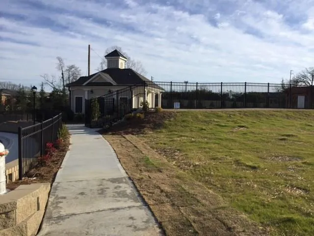 4212 Deming Circle Unit 116, Sandy Springs, Georgia 30342, 3 Bedrooms Bedrooms, ,3 BathroomsBathrooms,Residential,Sold,4212 Deming Circle Unit 116,5810222