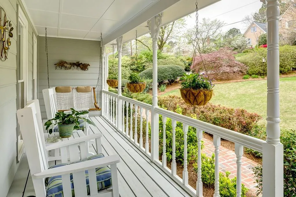 325 Wynland Trace, Sandy Springs, Georgia 30350, 3 Bedrooms Bedrooms, ,2 BathroomsBathrooms,Residential,Sold,325 Wynland Trace,5671410