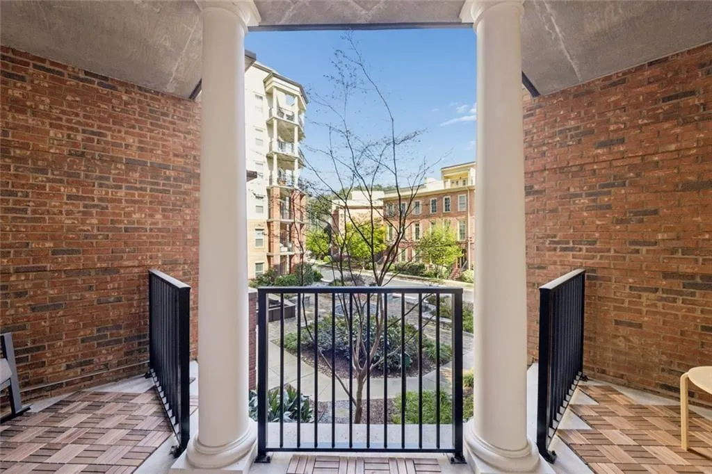 200 River Vista Drive Unit 311, Atlanta, Georgia 30339, 2 Bedrooms Bedrooms, ,2 BathroomsBathrooms,Residential,For Sale,200 River Vista Drive Unit 311,7740298